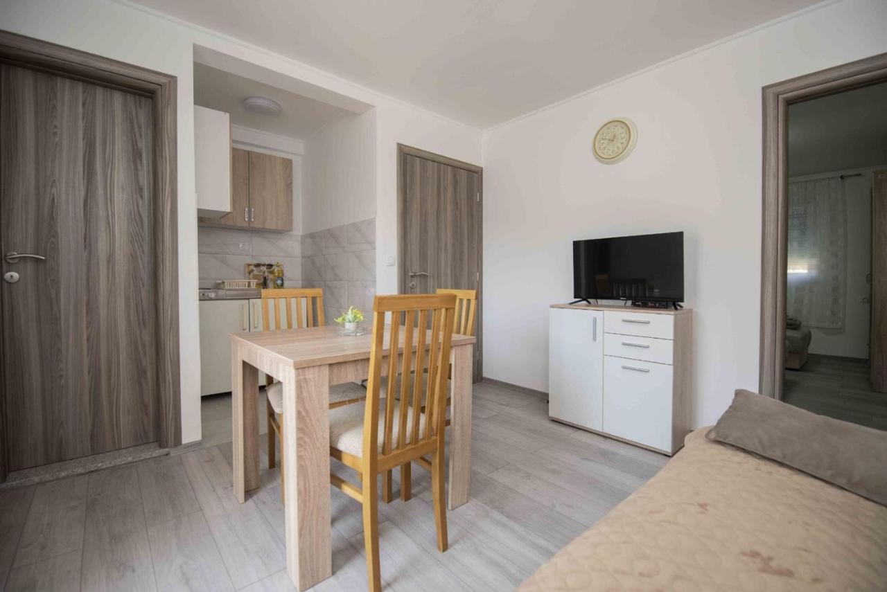 Apartment Miske Ivanica Exterior photo